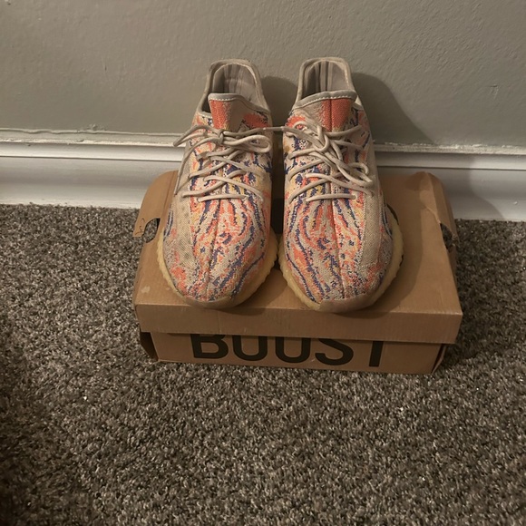 Yeezy Boost 350 V2 'MX Oat' - Picture 2 of 5